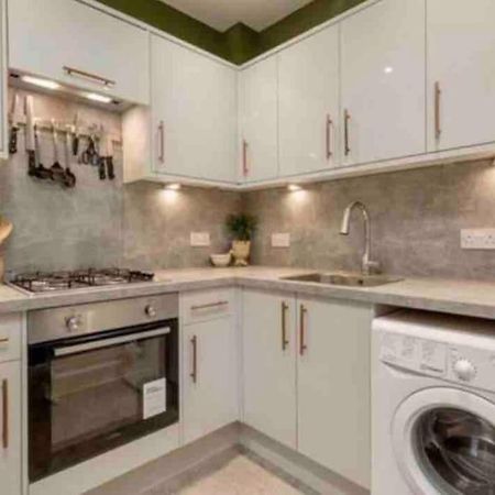 Cosy 2 Bedroom Flat In Эдинбург Экстерьер фото