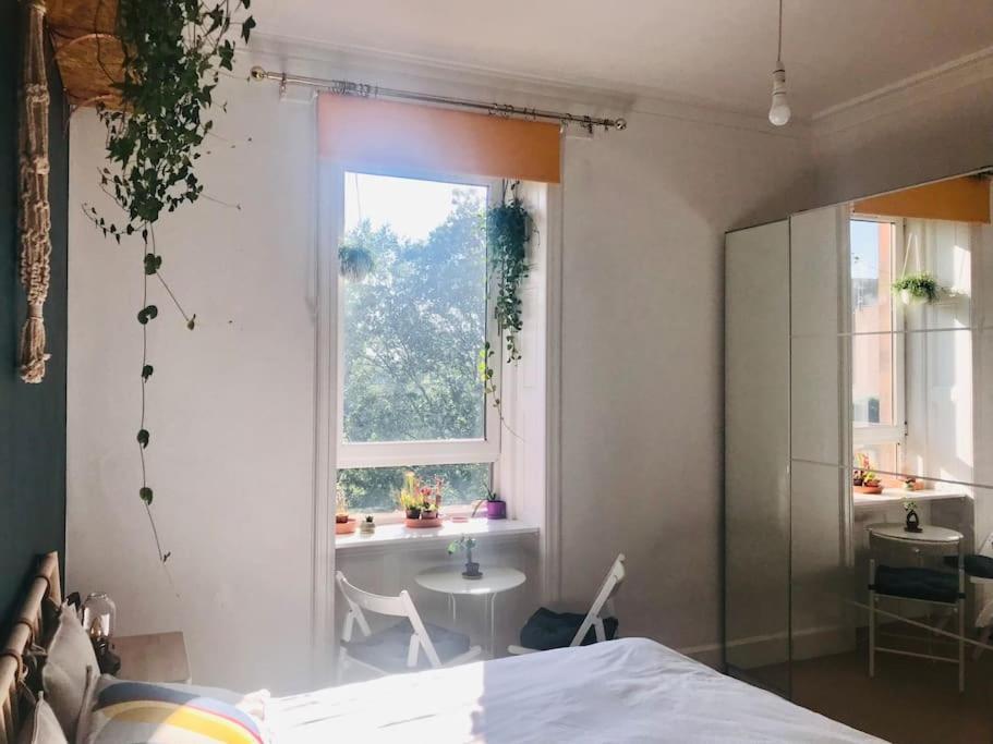 Cosy 2 Bedroom Flat In Эдинбург Экстерьер фото