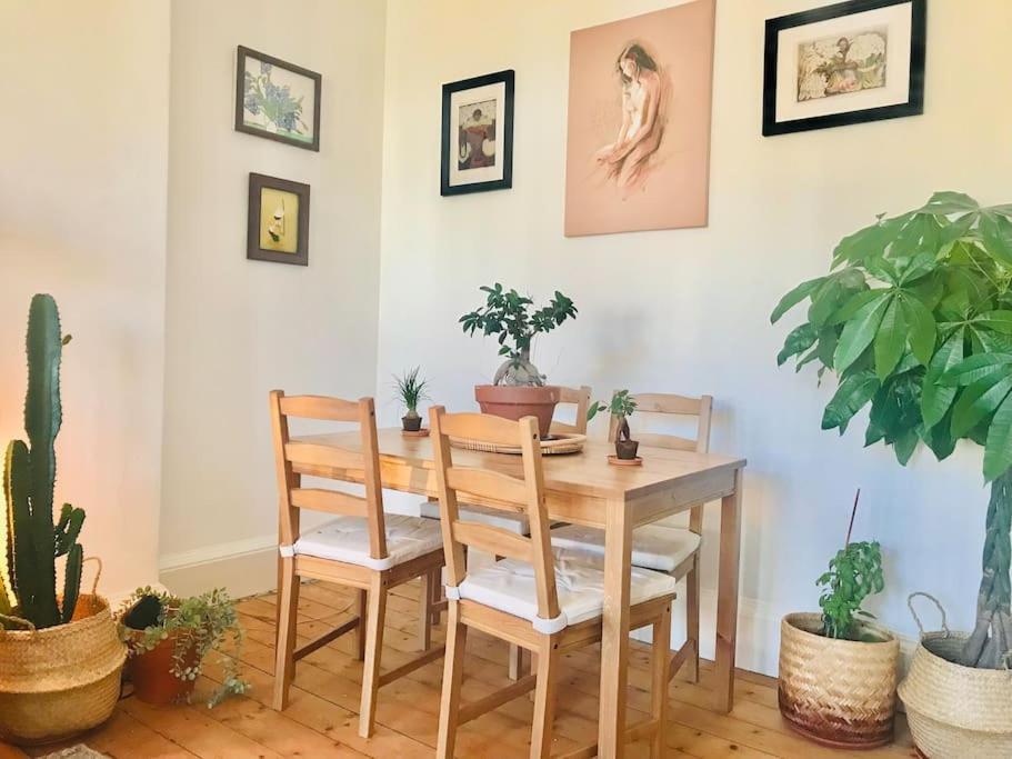Cosy 2 Bedroom Flat In Эдинбург Экстерьер фото